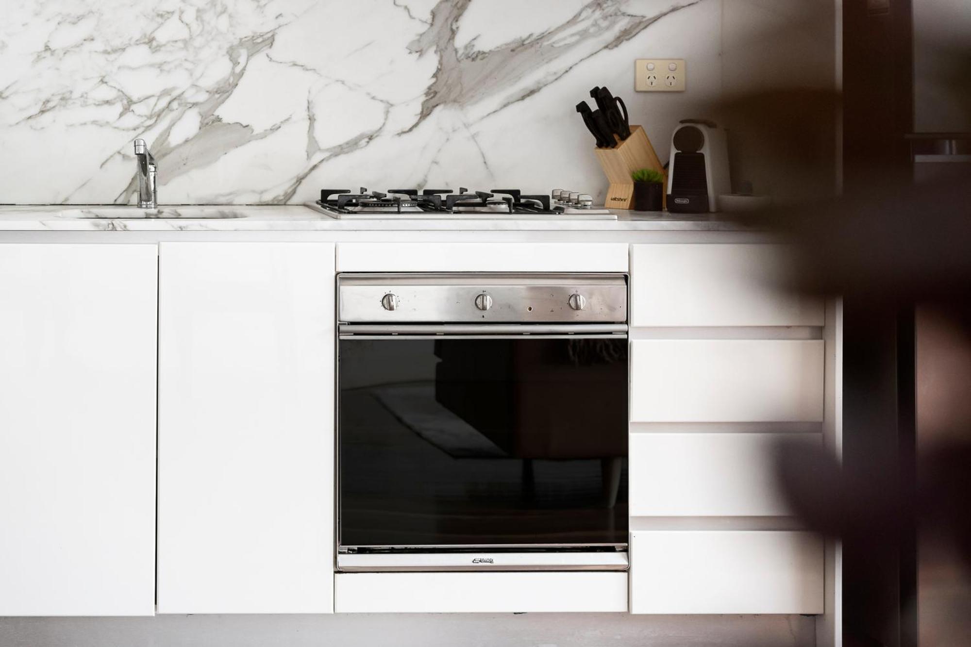 Apartment Crown Street By Urban Rest