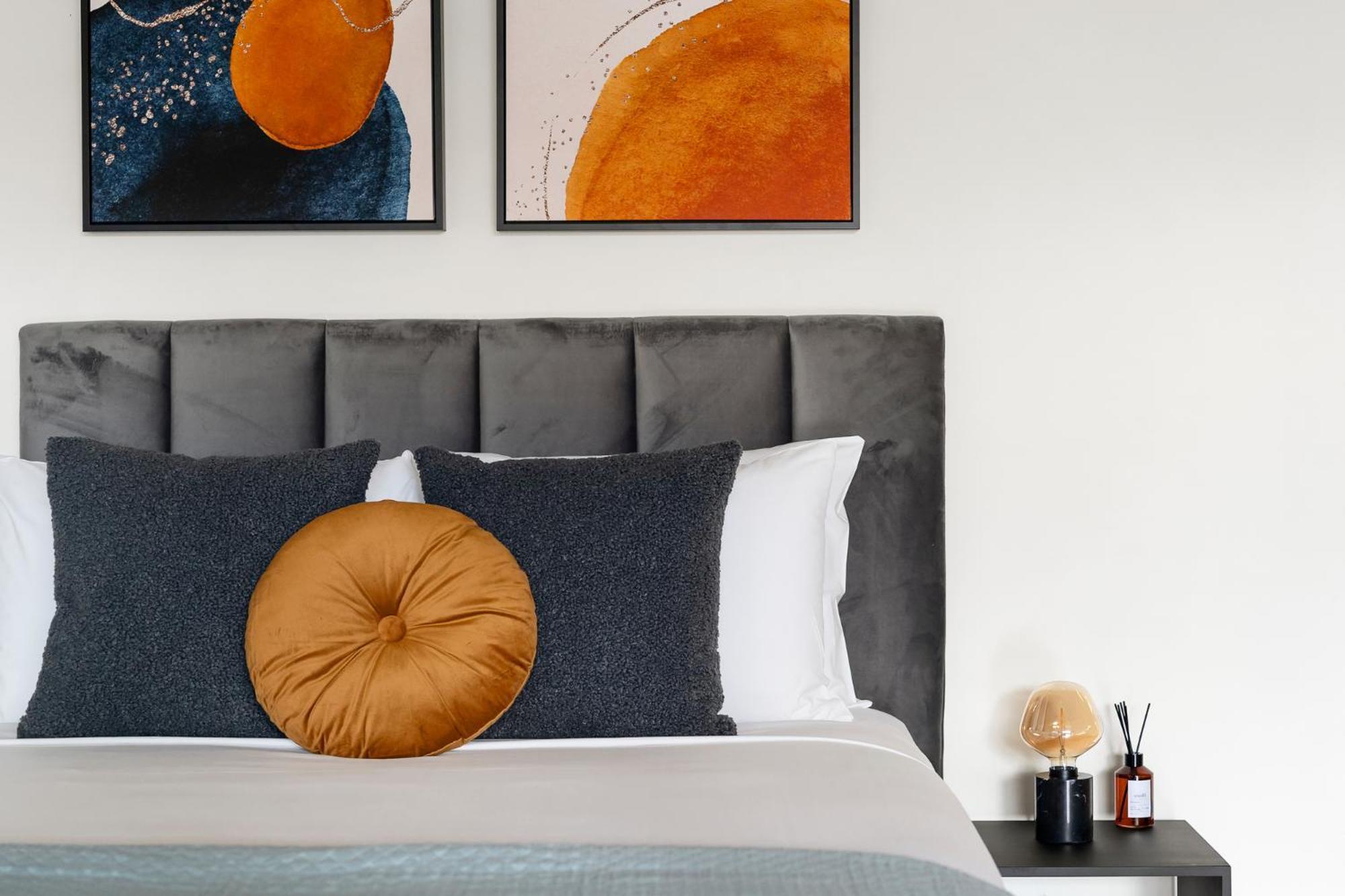 Crown Street By Urban Rest Apartment *