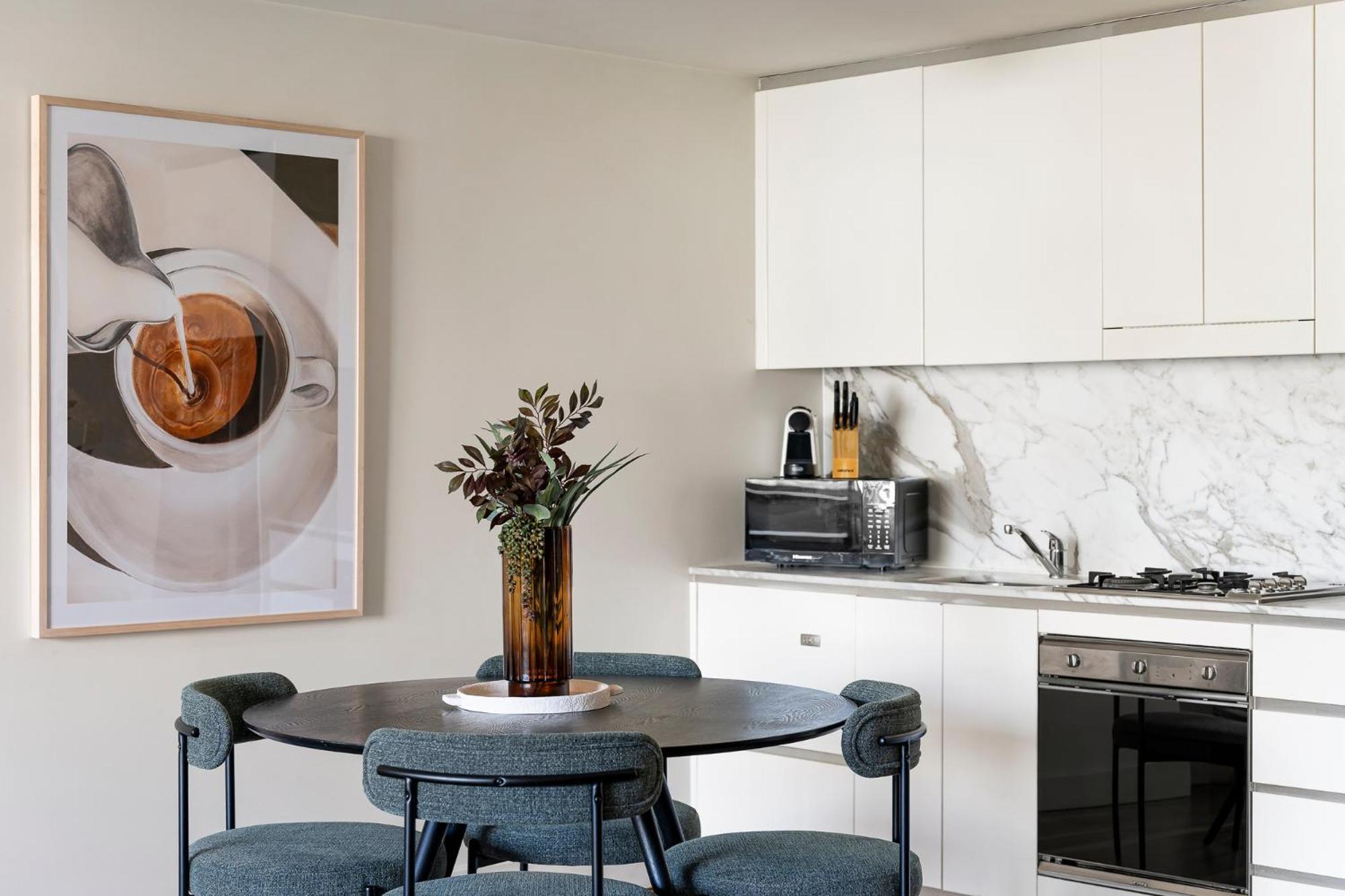 Crown Street By Urban Rest *